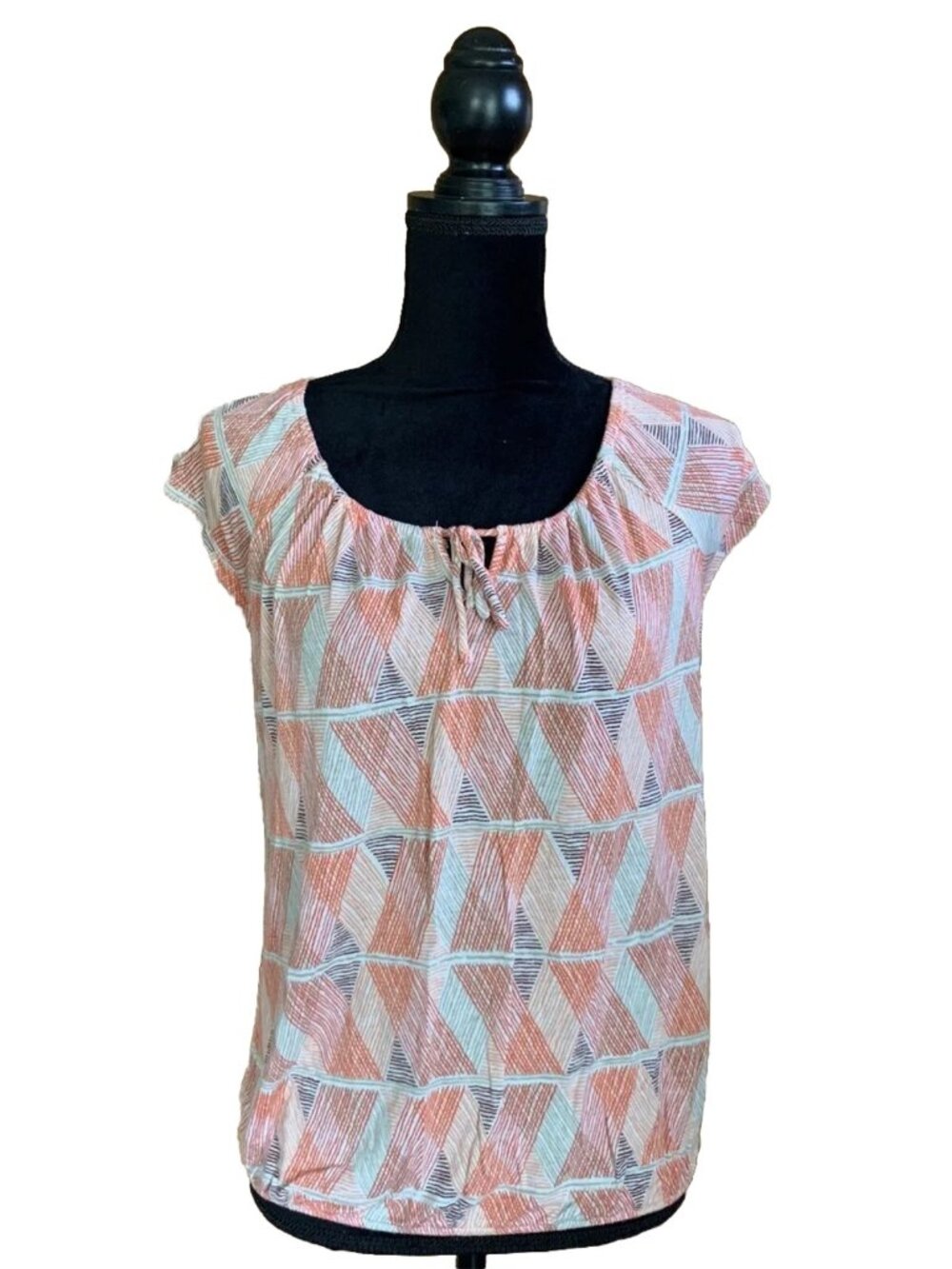 Old Navy Womens Shirt Size Small Pink Orange Tan Striped Keyhole Shortsleeve